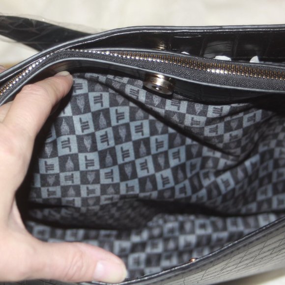 BRAND NEW with TAGS RETAILS FOR $128 London Fog Brielle Purse Handbag - Picture 3 of 6